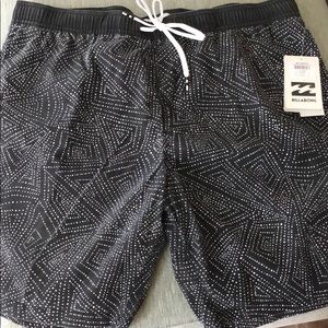 NWT Mens Billabong Boardshorts